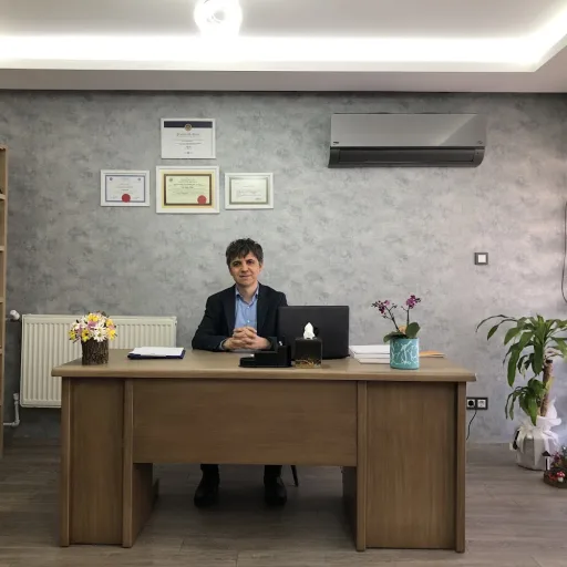 Ayhan Bilgiç